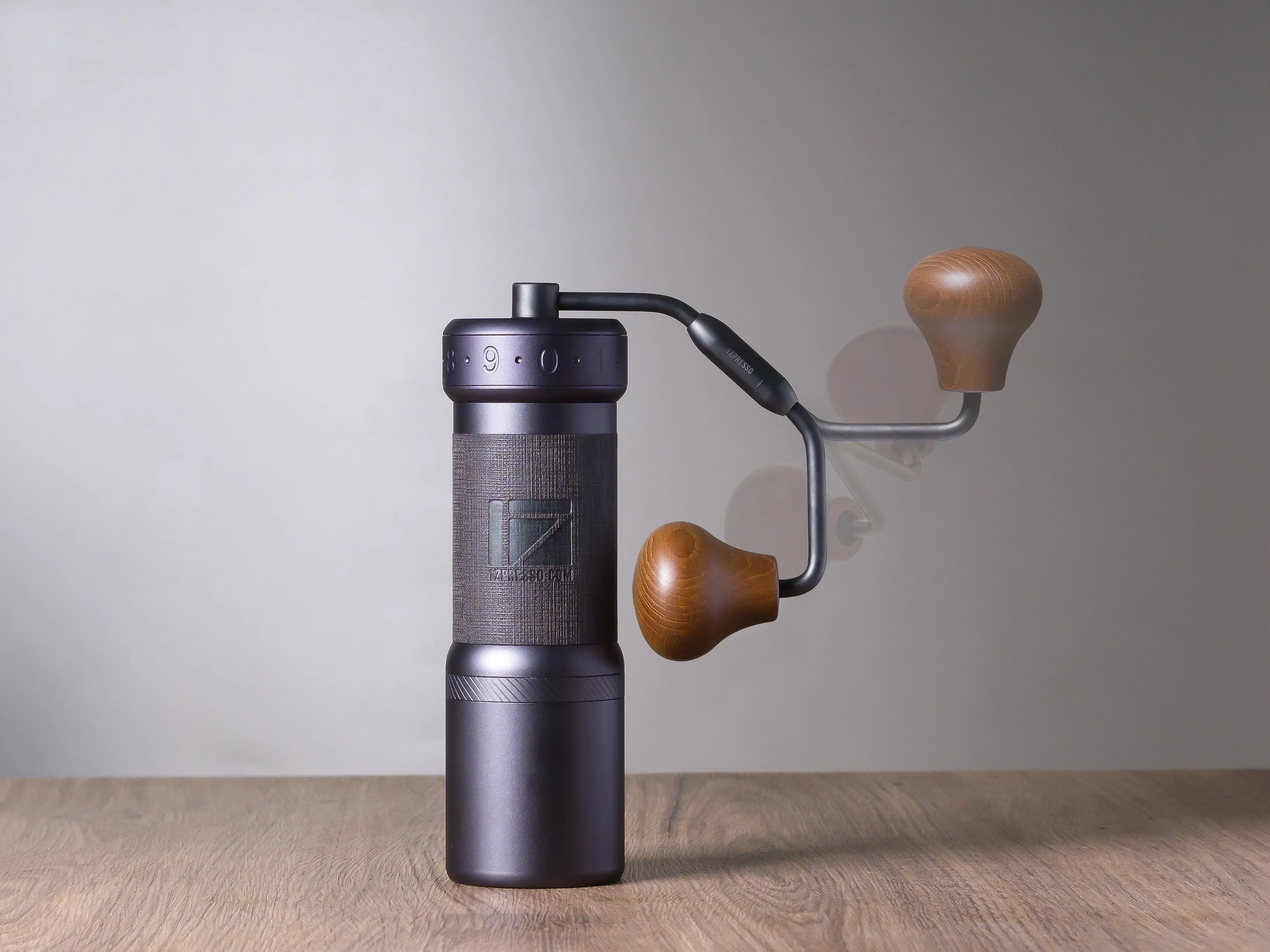 1Zpresso K-Ultra Manual Coffee Grinder - Image 3