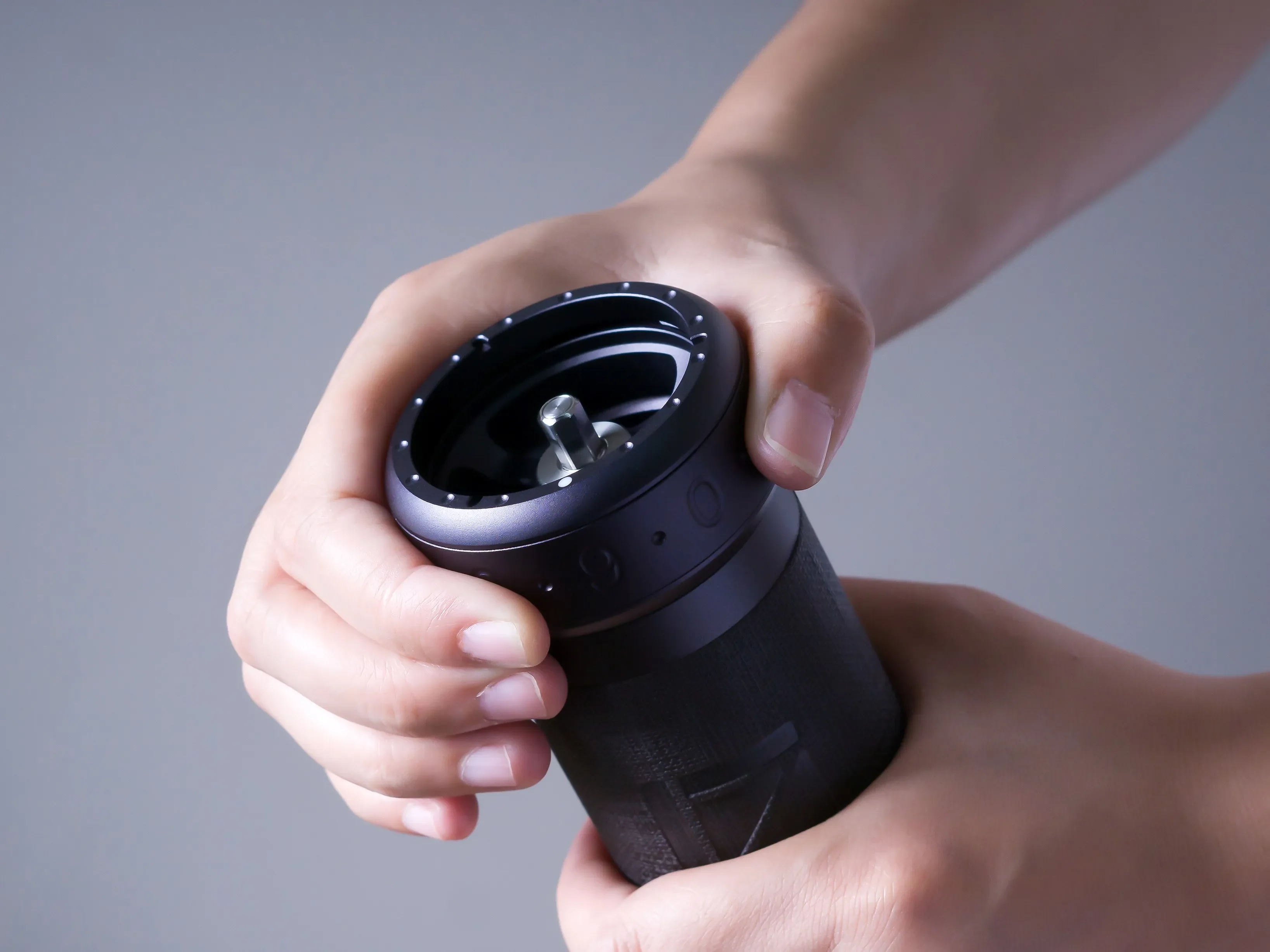 1Zpresso K-Ultra Manual Coffee Grinder - Image 4