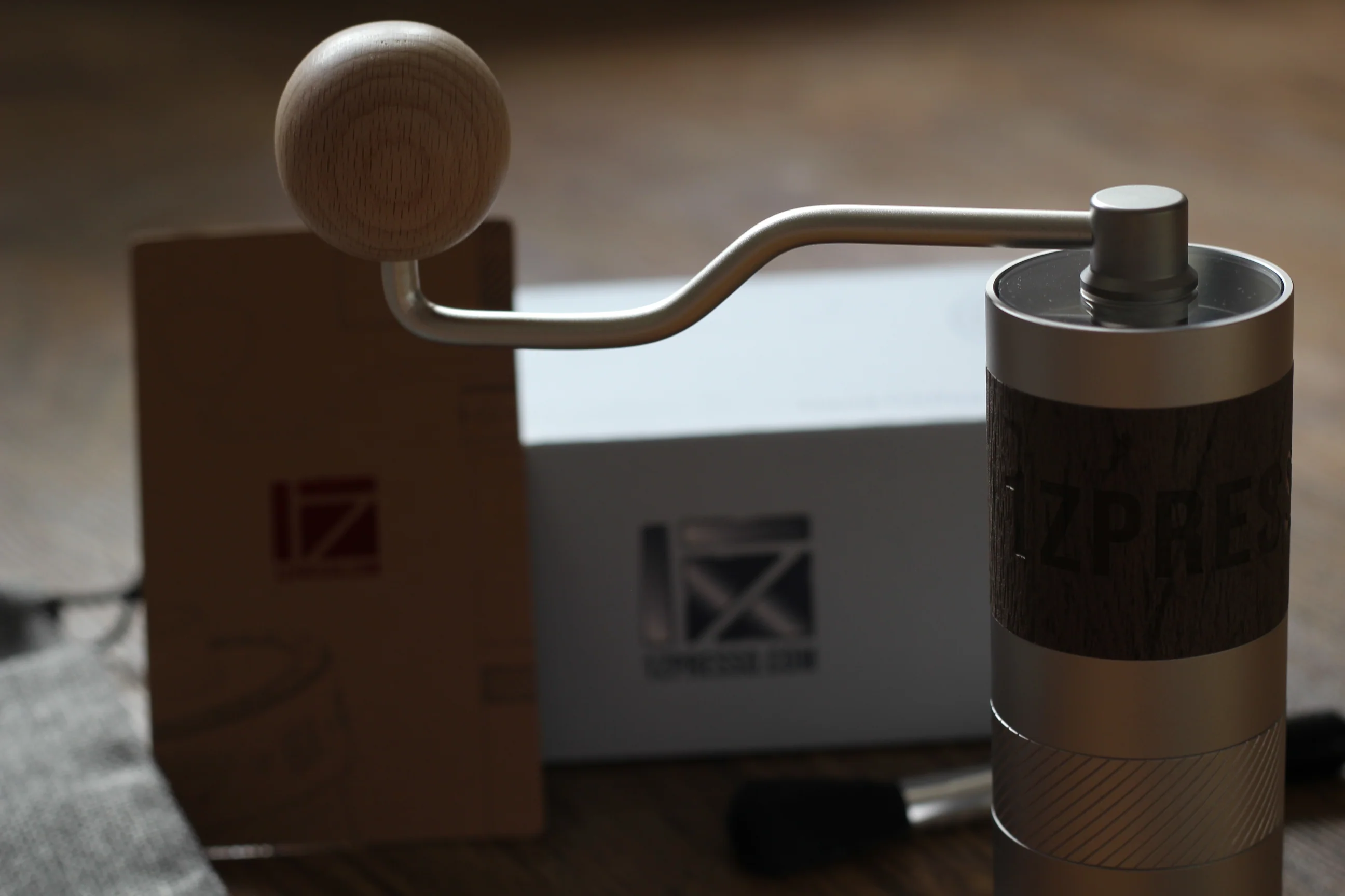1Zpresso Q Heptagonal Manual Coffee Grinder - Image 7
