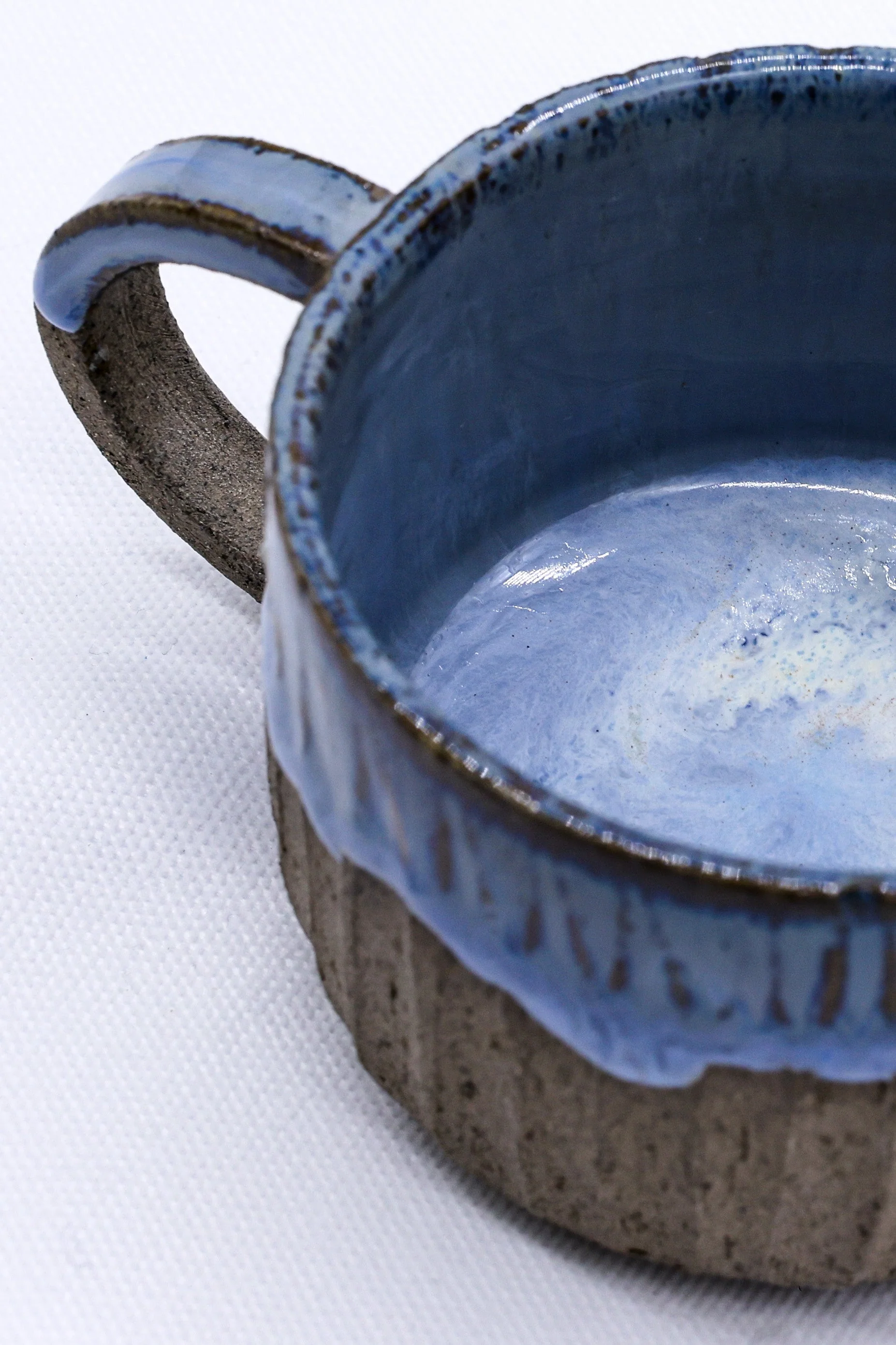 Bianca Arte Handmade Ceramic Smoked Grey Stoneware Mug - Image 3