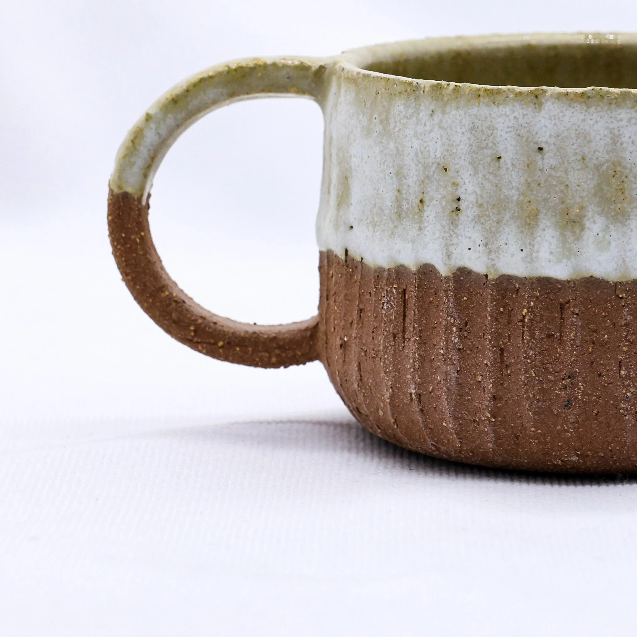 Bianca Arte Handmade Ceramic Terra Stoneware Mug - Image 2