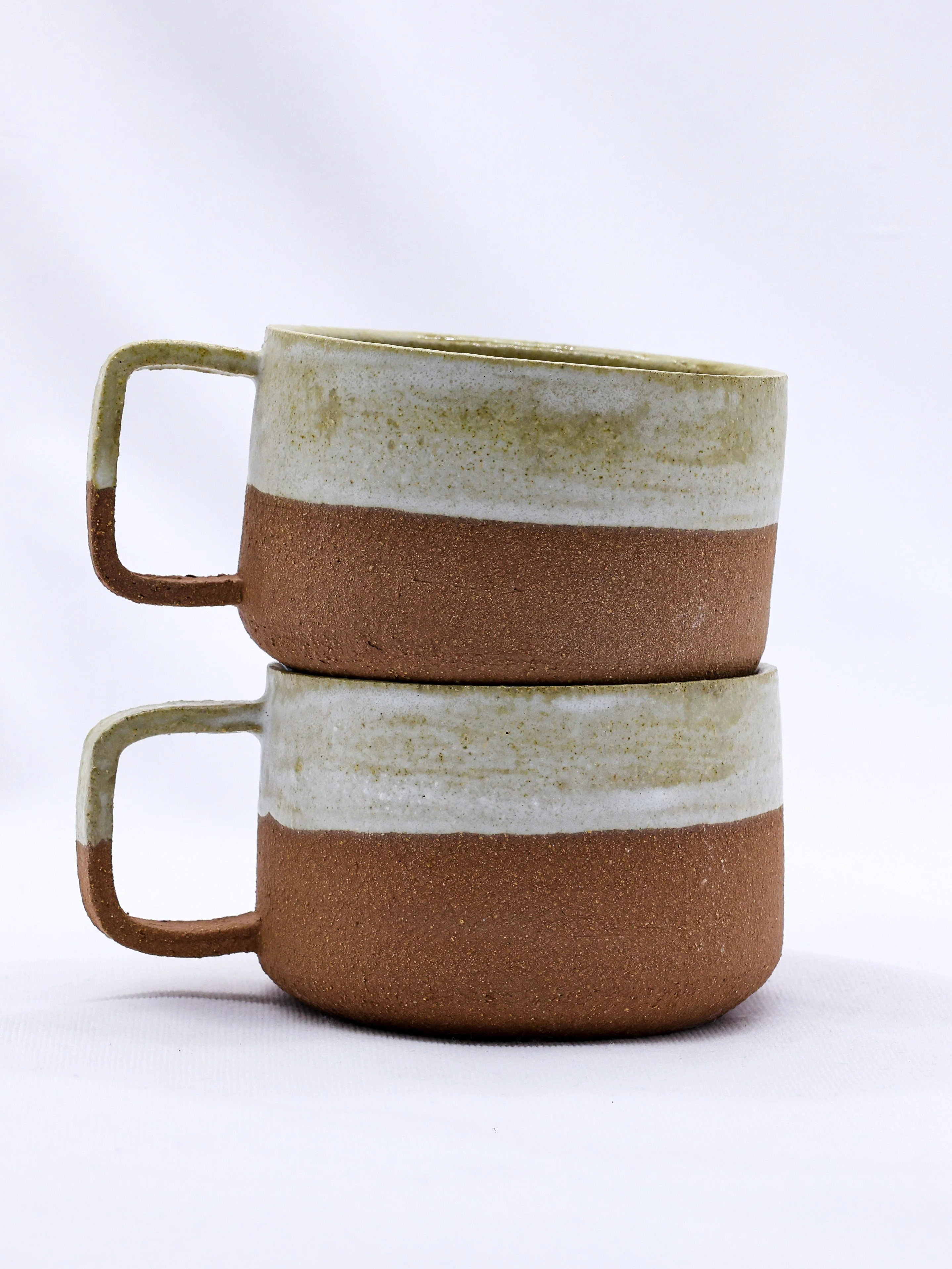 Bianca Grande Handmade Ceramic Terra Stoneware Mug - Image 4