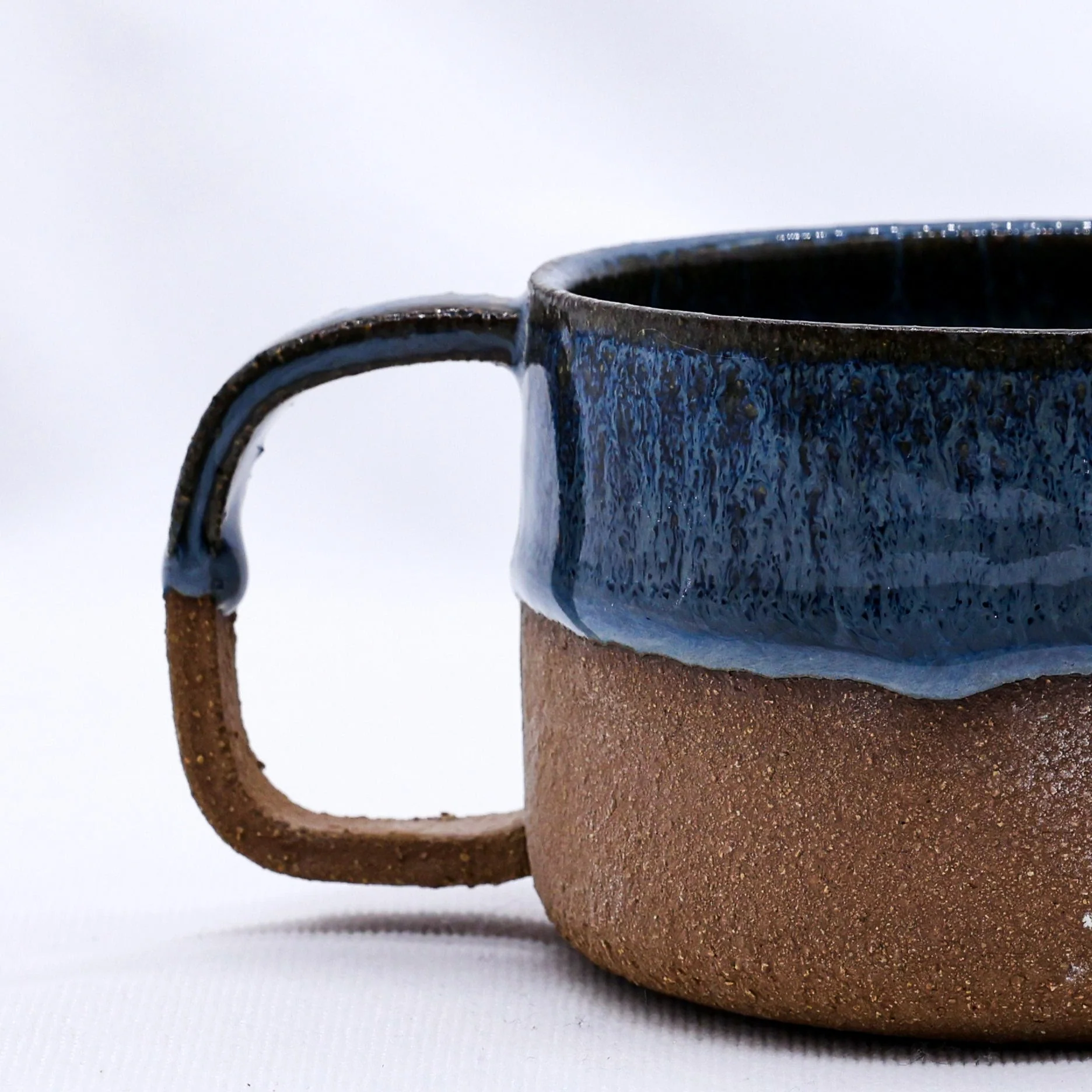 Blunero Grande Handmade Ceramic Terra Stoneware Mug - Image 2