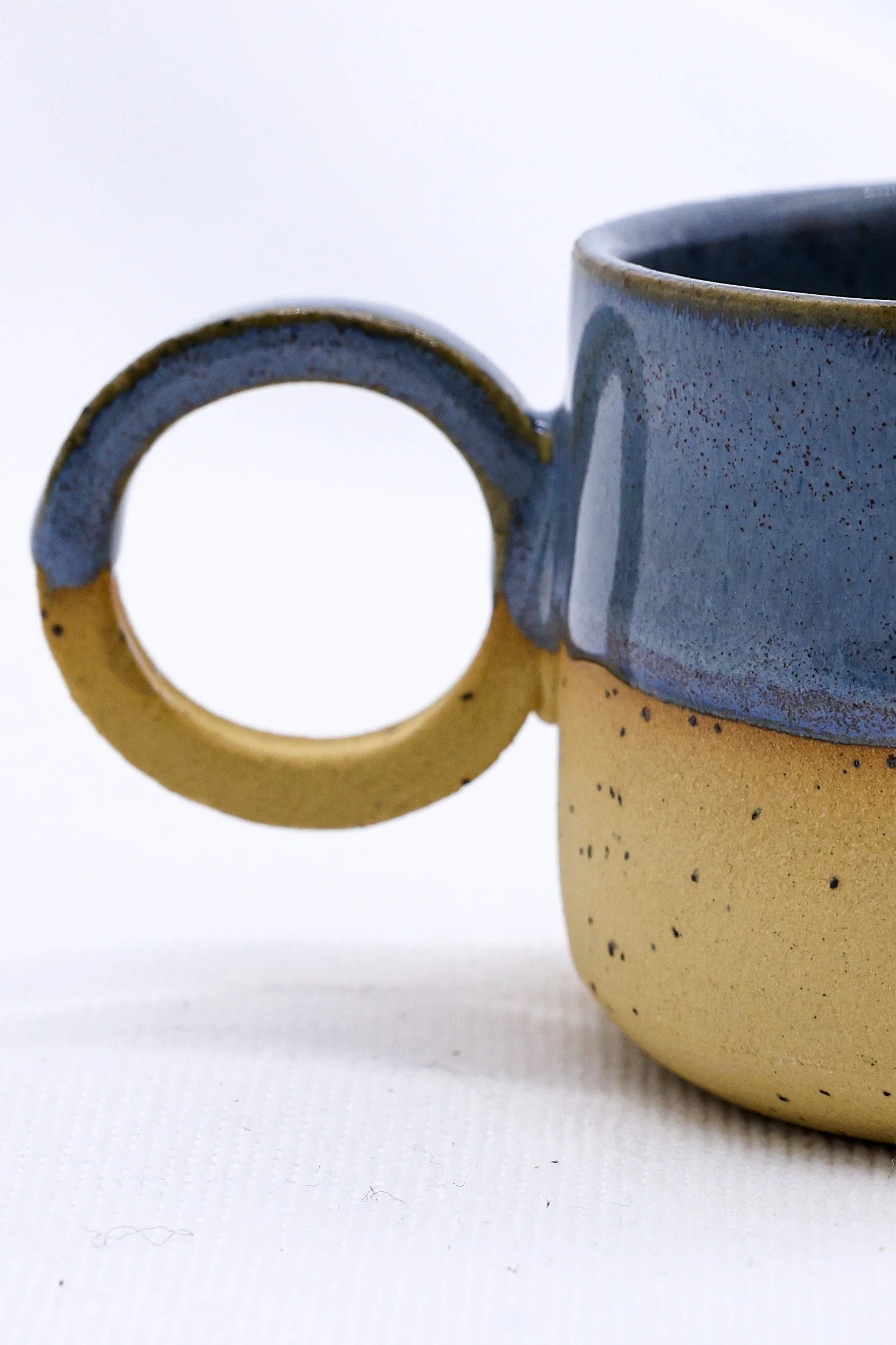 Blunero Perugia Handmade Stoneware Ceramic Mug - Image 2