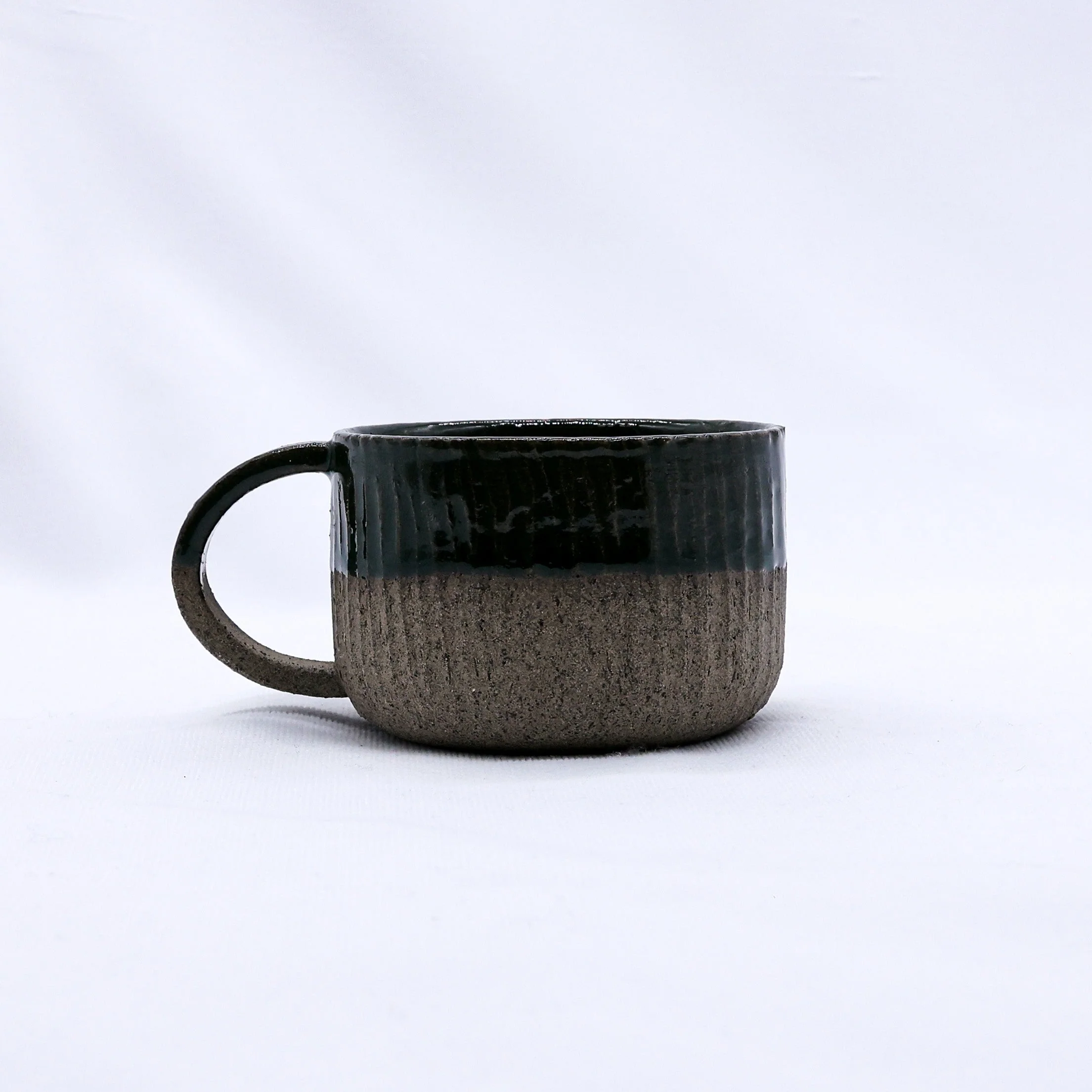 Bluverde Arte Handmade Ceramic Smoked Grey Stoneware Mug - Image 2