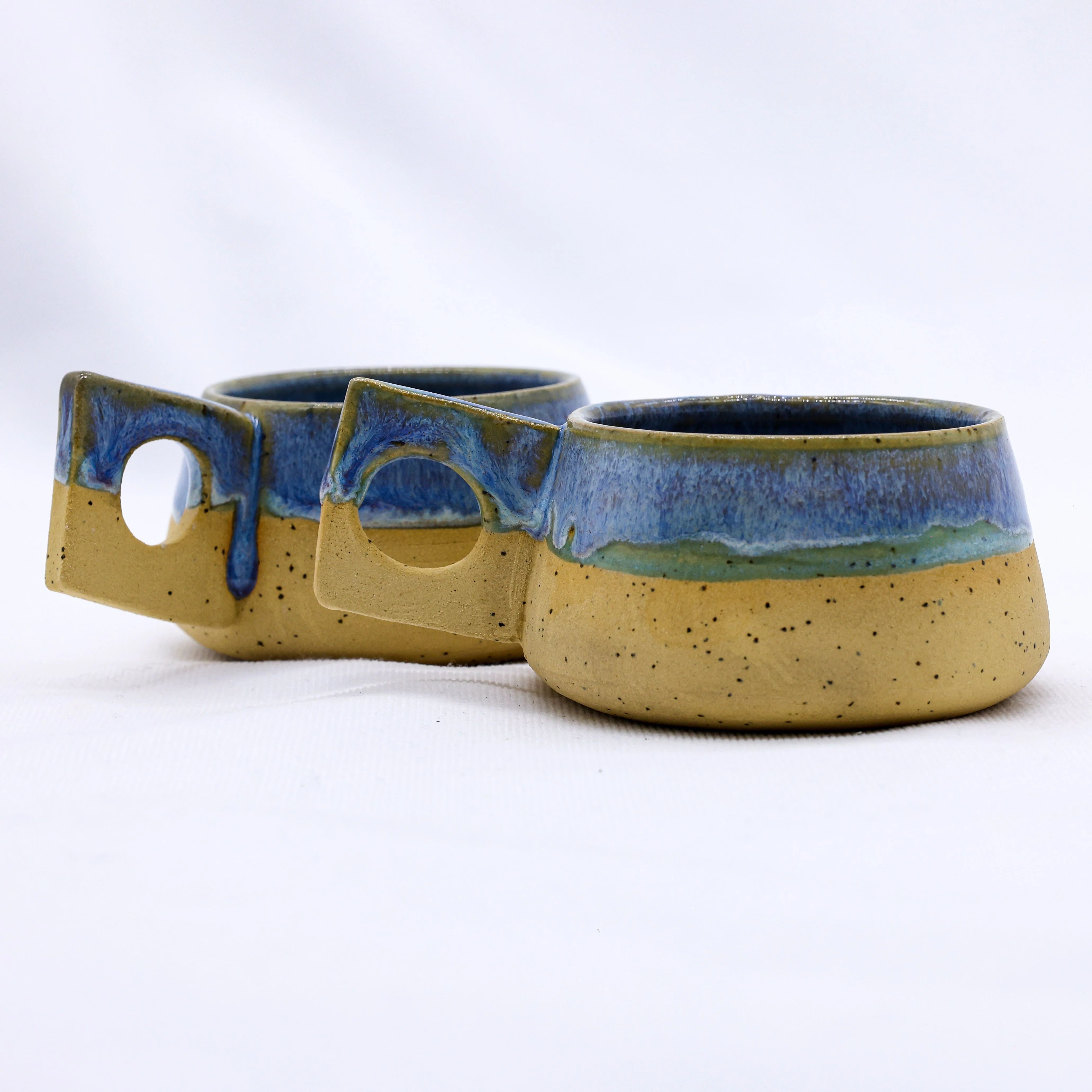 Bluverde Formo Handmade Ceramic Stoneware Coffee Mug - Image 4