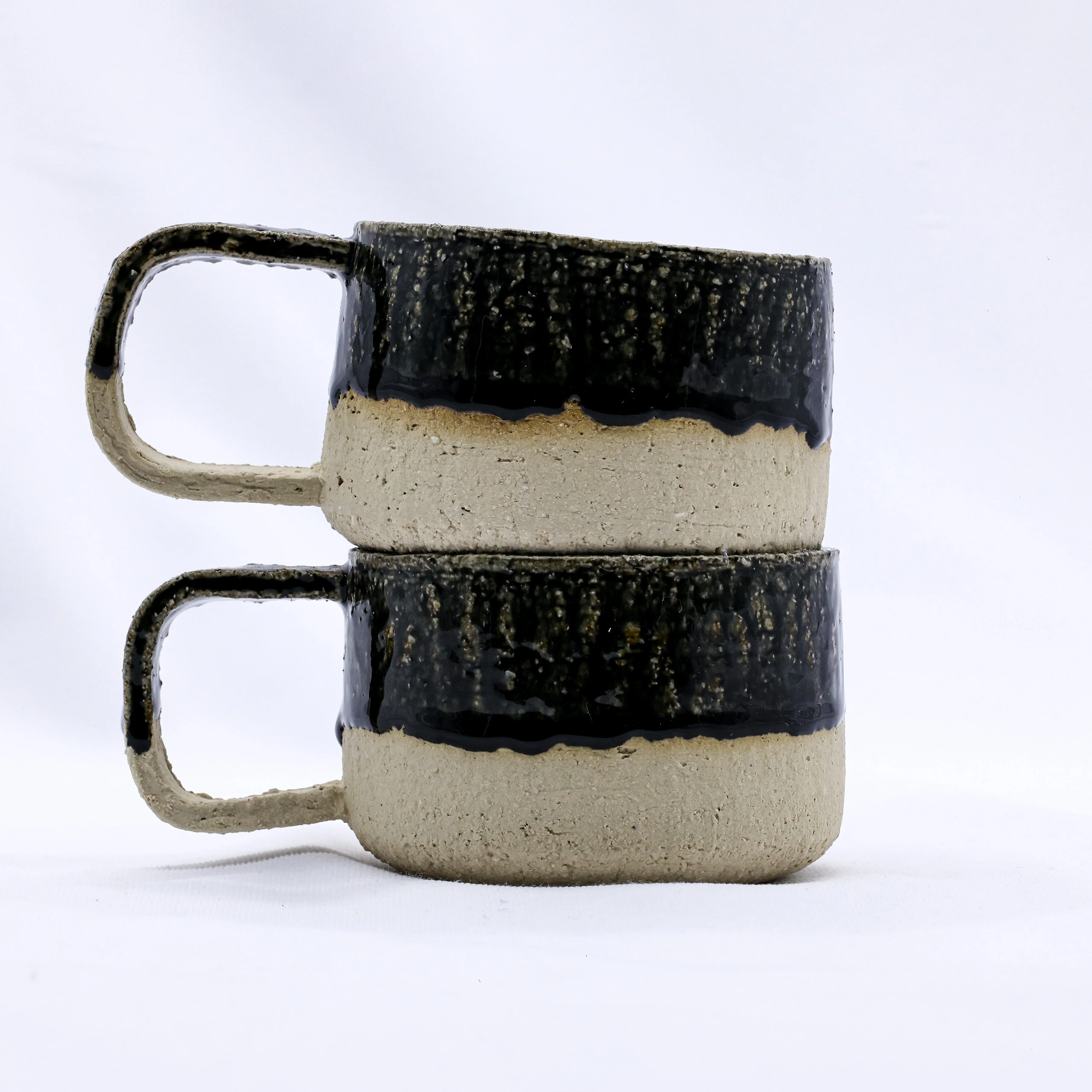 Bluvio Grande Handmade Milled Stoneware Big Ceramic Mug - Image 4