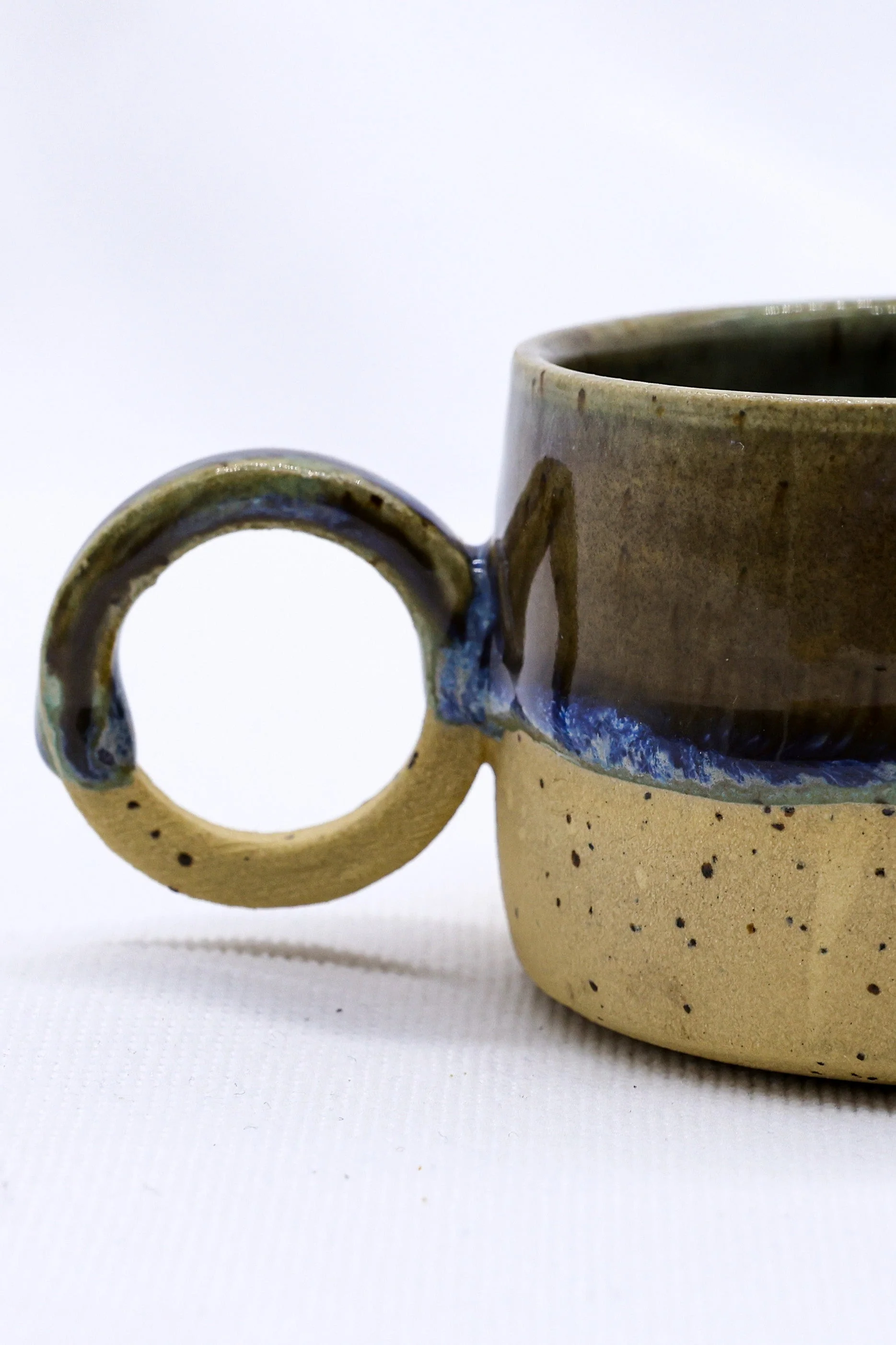Bluvio Perugia Handmade Stoneware Ceramic Mug - Image 2