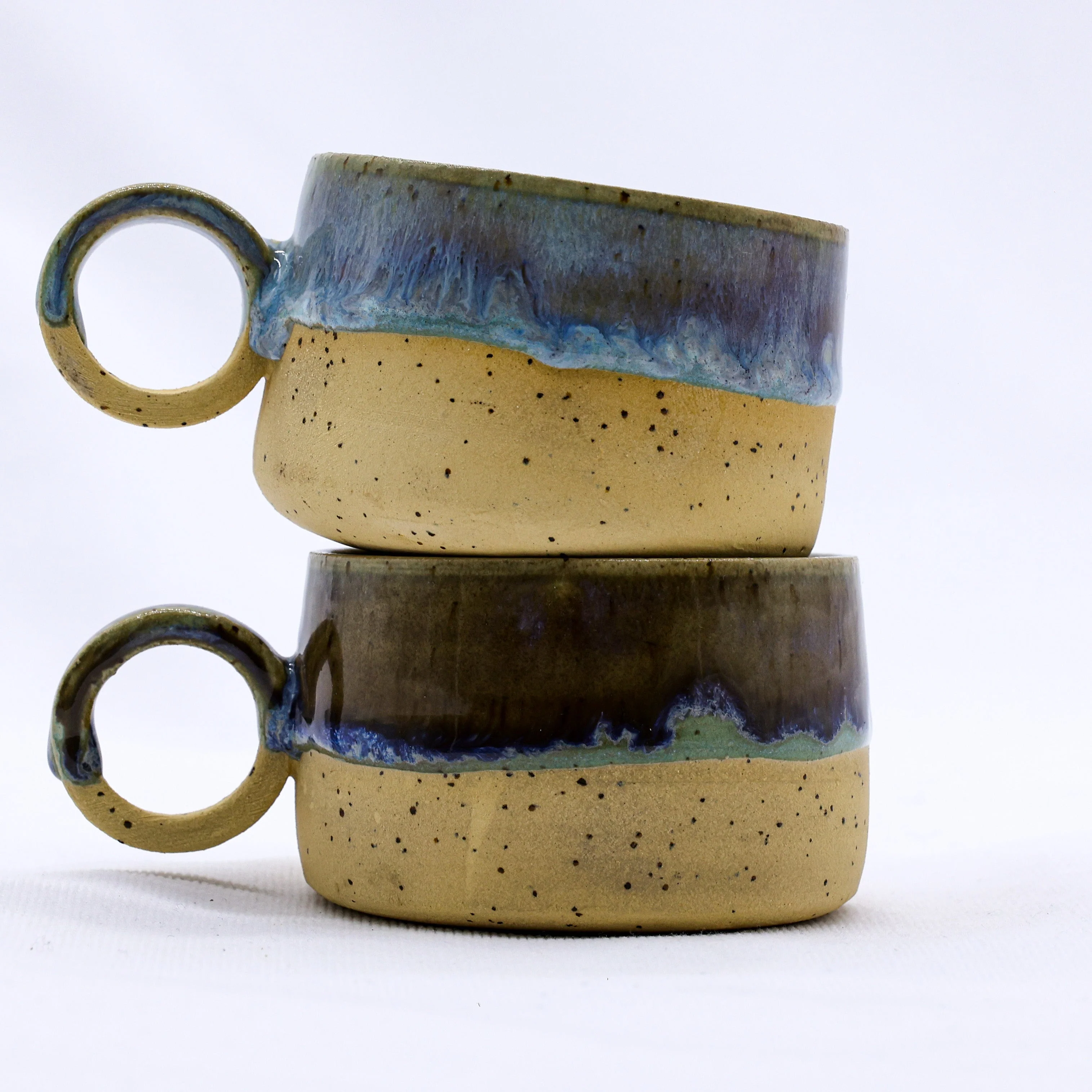 Bluvio Perugia Handmade Stoneware Ceramic Mug - Image 4