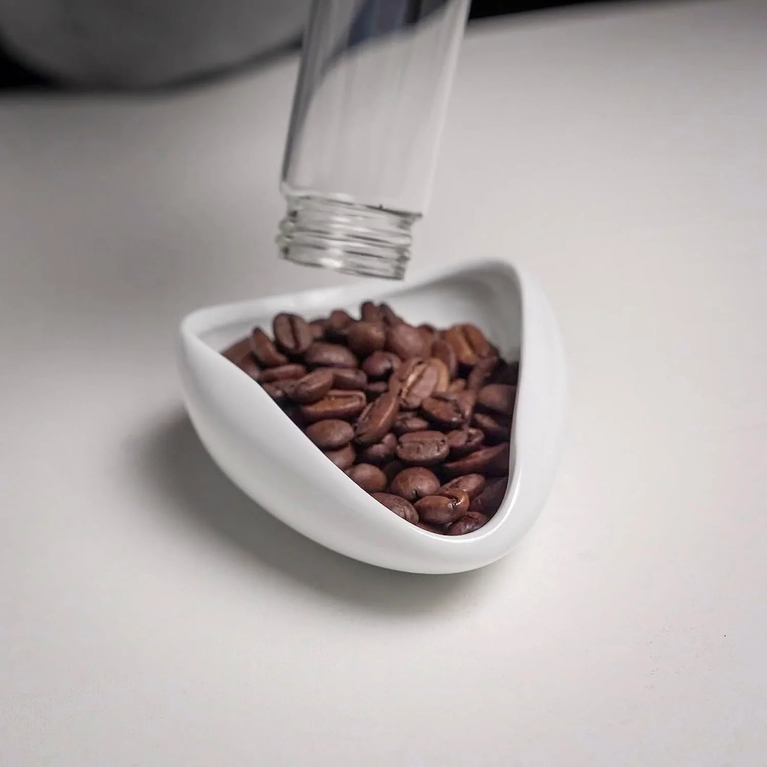 KNODOS Bean Dosing Bowl and RDT Spray Bottle Set - Image 7