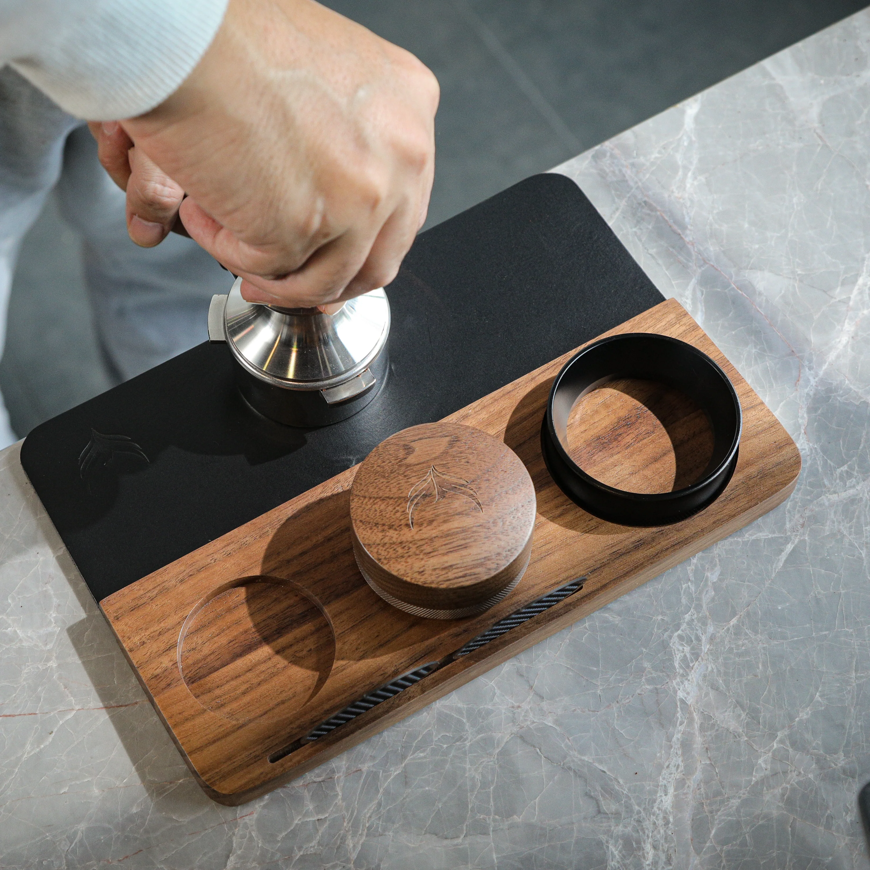 Knodos Tamping Mat with Tool Organiser - Walnut - Image 3
