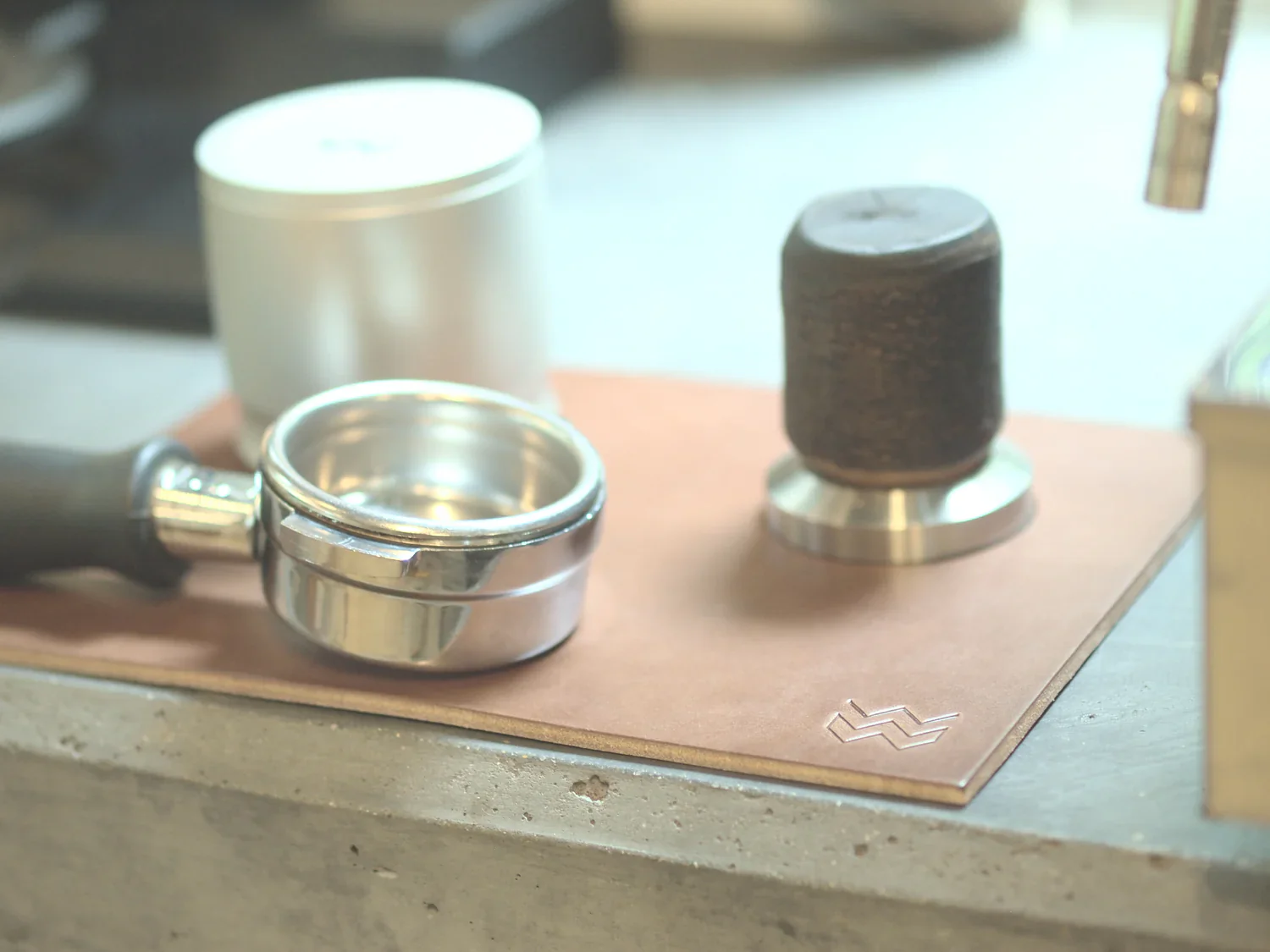 Natural Leather Tamping Mat | Weber Workshops - Image 5