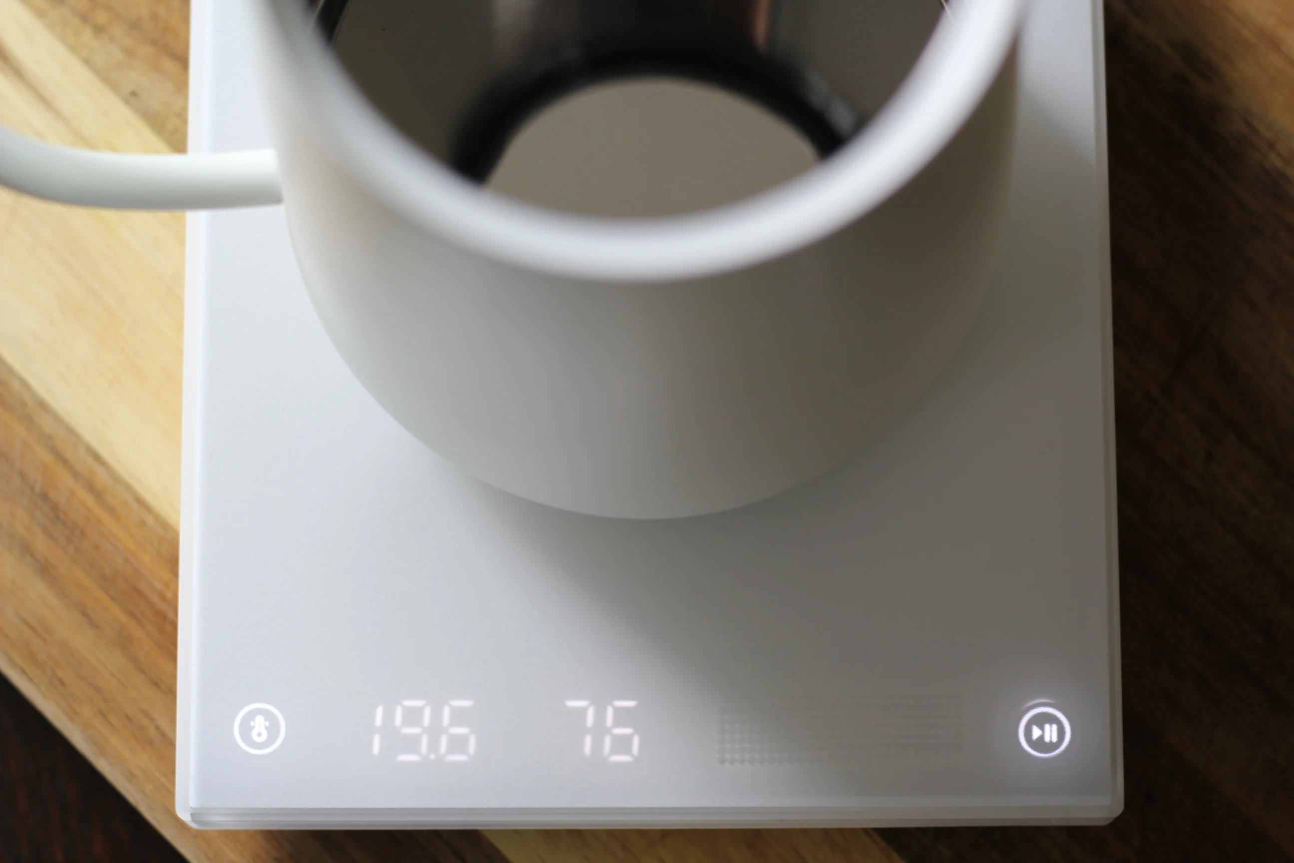 Timemore Fish Smart Pour-Over Kettle - Image 3